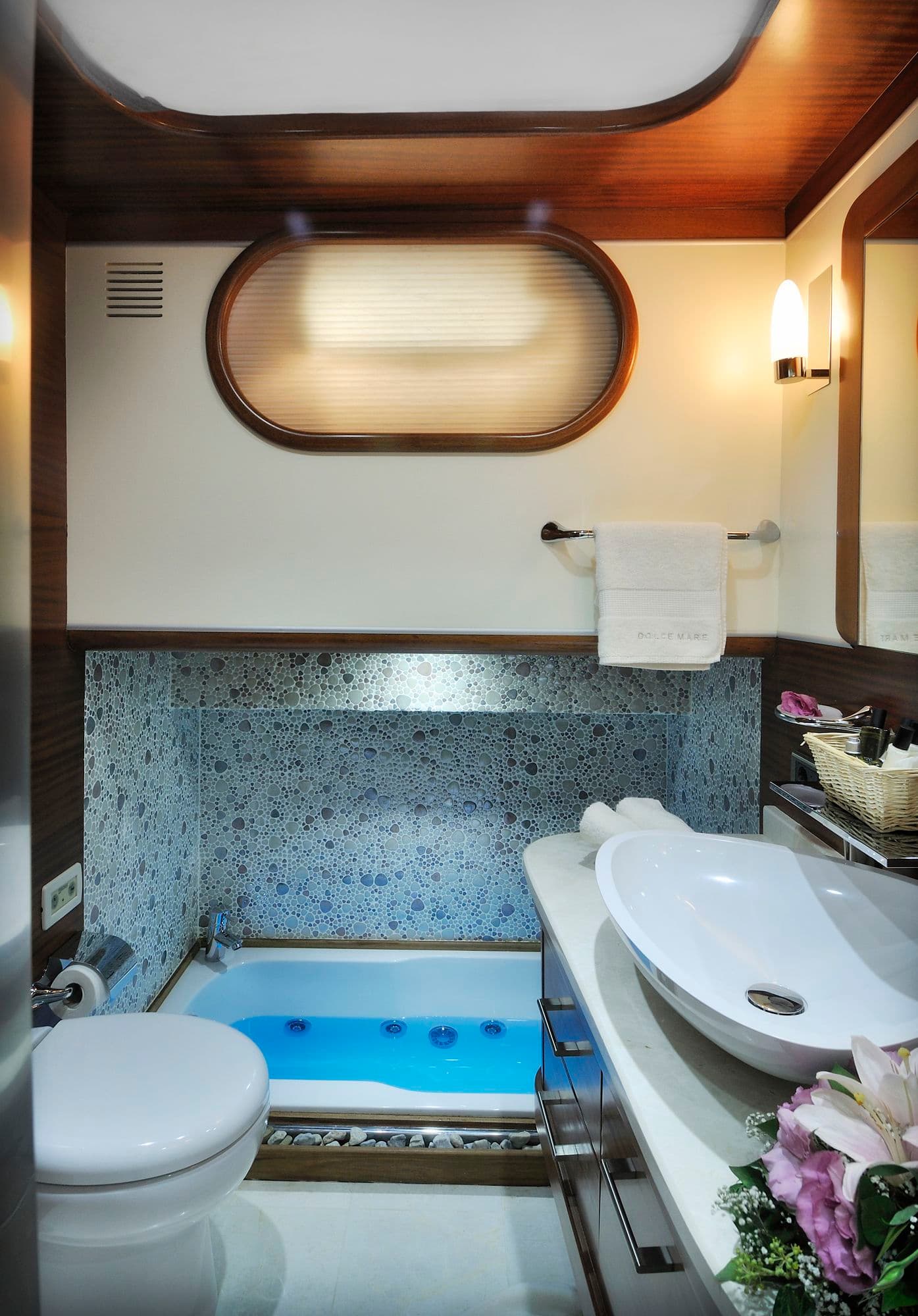 Cabin bathroom with a jacuzzi bathtub