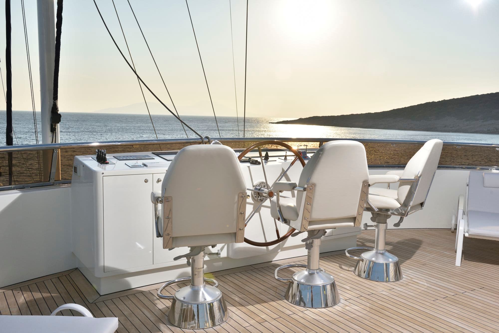 Captain's chairs on the flybridge deck
