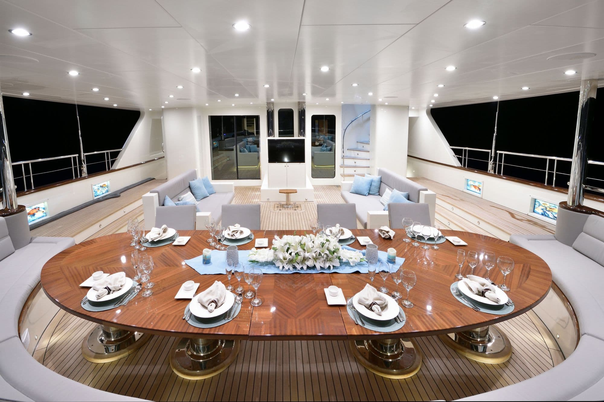 Table set for dinner on the aft deck