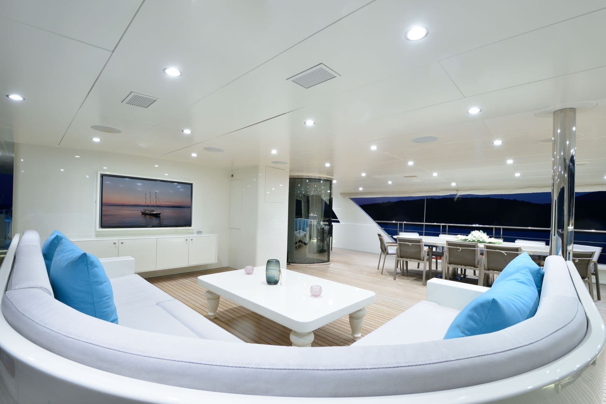 The sky lounge by night