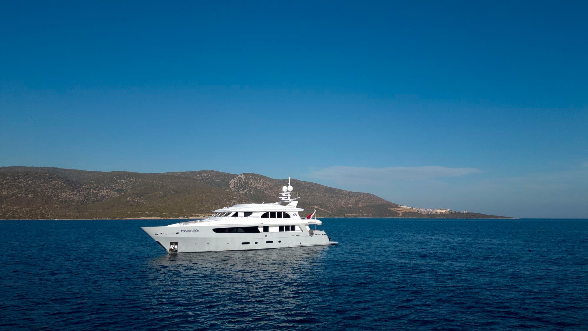M/Y PRINCESS MELDA off the Aegean coast