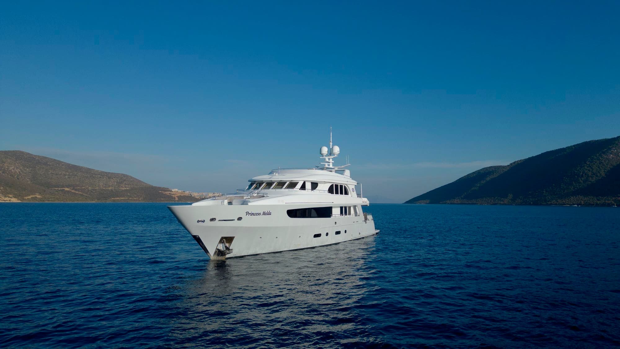 M/Y PRINCESS MELDA at anchor in a bay