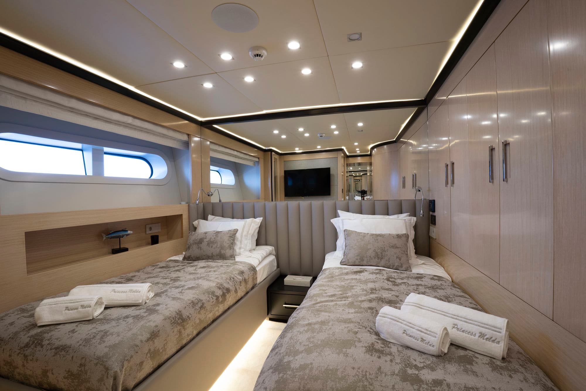 Guest cabin with two beds