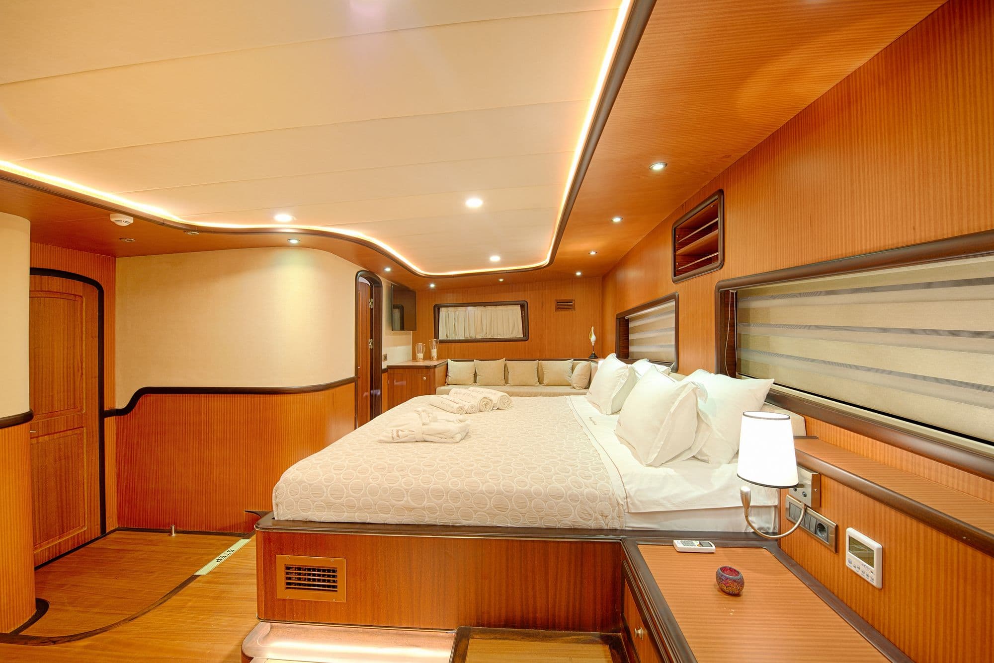 General view of the master cabin